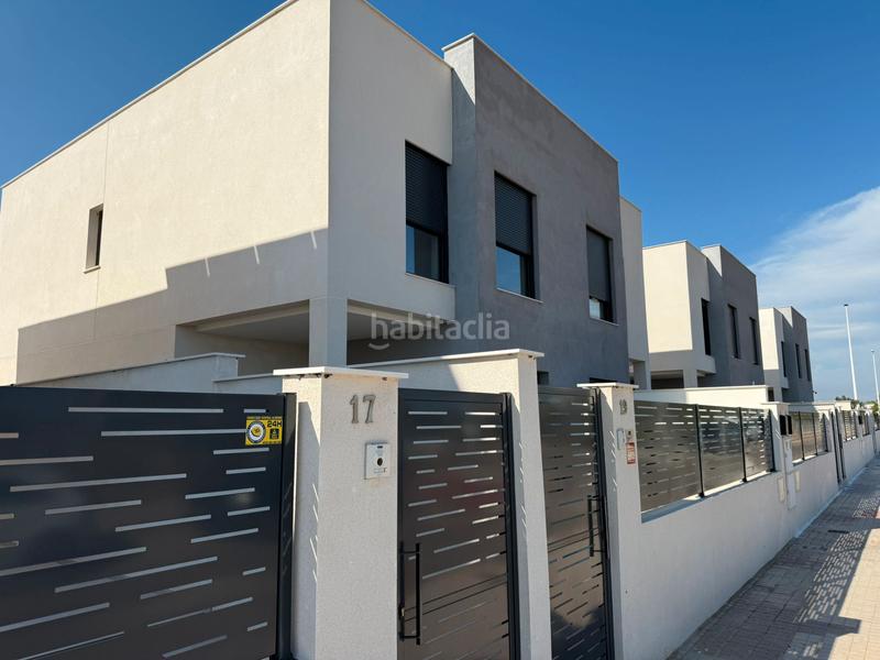 Foto 2a1ead76-fe9c-413f-9410-fd036c10876f. Semi detached house 145m<sup>2</sup> in avenida del barraquero 22 in Sagunt Foto 2a1ead76-fe9c-413f-9410-fd036c10876f. Semi detached house 145m<sup>2</sup> in avenida del barraquero 22 in Sagunt