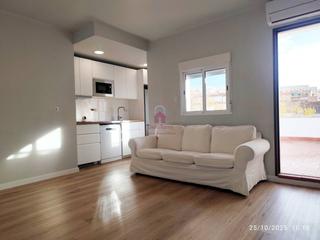 Pis a San Pere. Coqueto ático en venta en el barrio de sant pere, terrassa. Pis a San Pere. Coqueto ático en venta en el barrio de sant pere, terrassa.