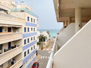 Appartement à Moncófar Playa. Piso esquinero de tres habitaciones y dos baños Appartement à Moncófar Playa. Piso esquinero de tres habitaciones y dos baños