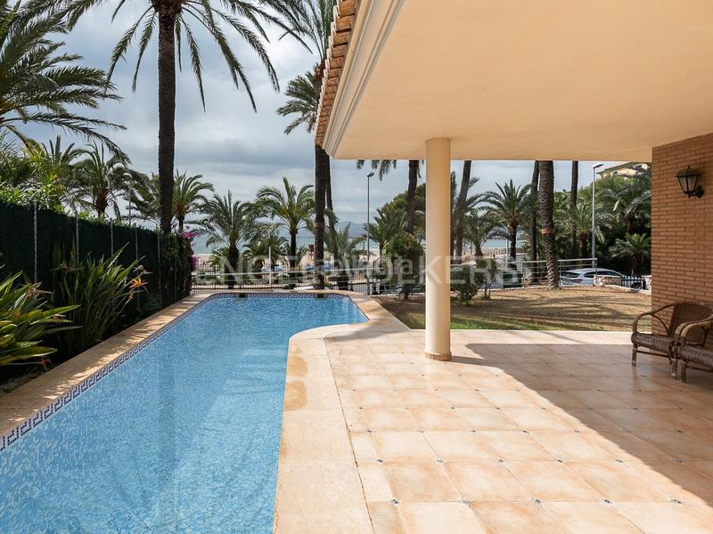 Foto 89706347-79c1-4741-92e1-df82531cf994. Casa magnífica casa independiente frente al mar en Cullera Foto 89706347-79c1-4741-92e1-df82531cf994. Casa magnífica casa independiente frente al mar en Cullera