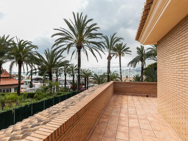 Foto a4042dab-dbbe-4eae-8156-ff9d81301a73. Casa magnífica casa independiente frente al mar en Cullera Foto a4042dab-dbbe-4eae-8156-ff9d81301a73. Casa magnífica casa independiente frente al mar en Cullera