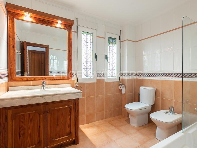 Foto bcee485f-4071-486a-9d0d-0f482b3d66e6. Casa magnífica casa independiente frente al mar en Cullera Foto bcee485f-4071-486a-9d0d-0f482b3d66e6. Casa magnífica casa independiente frente al mar en Cullera