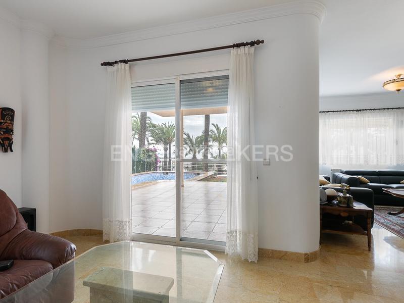 Foto e18922c0-4b43-46cf-86dc-b523fd2911fa. Casa magnífica casa independiente frente al mar en Cullera Foto e18922c0-4b43-46cf-86dc-b523fd2911fa. Casa magnífica casa independiente frente al mar en Cullera