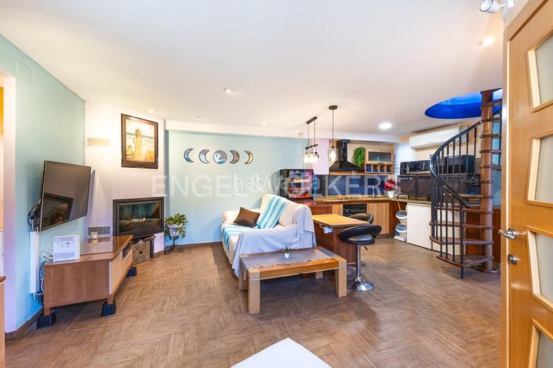 Foto 735730a5-8ef3-4f10-bfa7-9ee3b15b3351. Casa amb calefacció aparcament a Silla Foto 735730a5-8ef3-4f10-bfa7-9ee3b15b3351. Casa amb calefacció aparcament a Silla