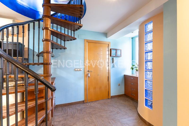 Foto 88b23e0b-2257-489e-8124-4fd3bc9e4308. Casa amb calefacció aparcament a Silla Foto 88b23e0b-2257-489e-8124-4fd3bc9e4308. Casa amb calefacció aparcament a Silla