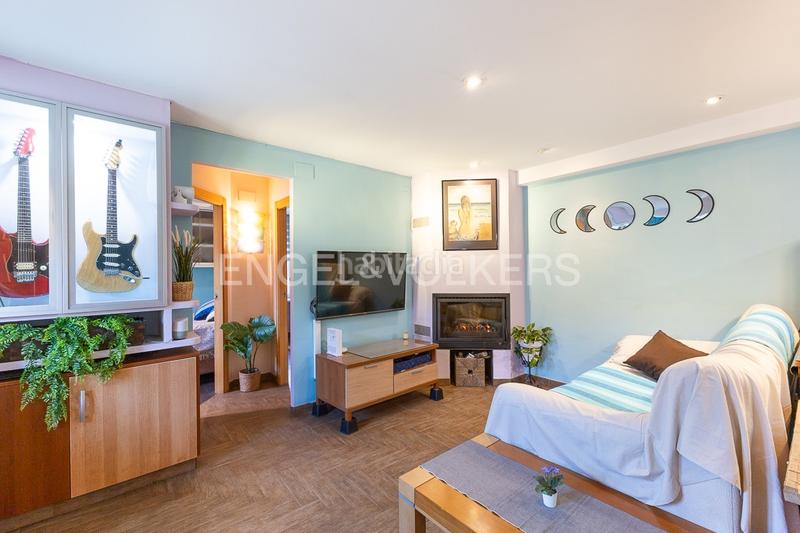 Foto fe2a1c70-3573-4a1a-91dc-47cc67c8e7bc. Casa amb calefacció aparcament a Silla Foto fe2a1c70-3573-4a1a-91dc-47cc67c8e7bc. Casa amb calefacció aparcament a Silla