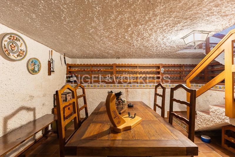 Foto 0d5e8f21-013c-45b6-8997-d35940a55b1e. Rent house with heating parking pool in Cumbres de Calicanto Torrent Foto 0d5e8f21-013c-45b6-8997-d35940a55b1e. Rent house with heating parking pool in Cumbres de Calicanto Torrent