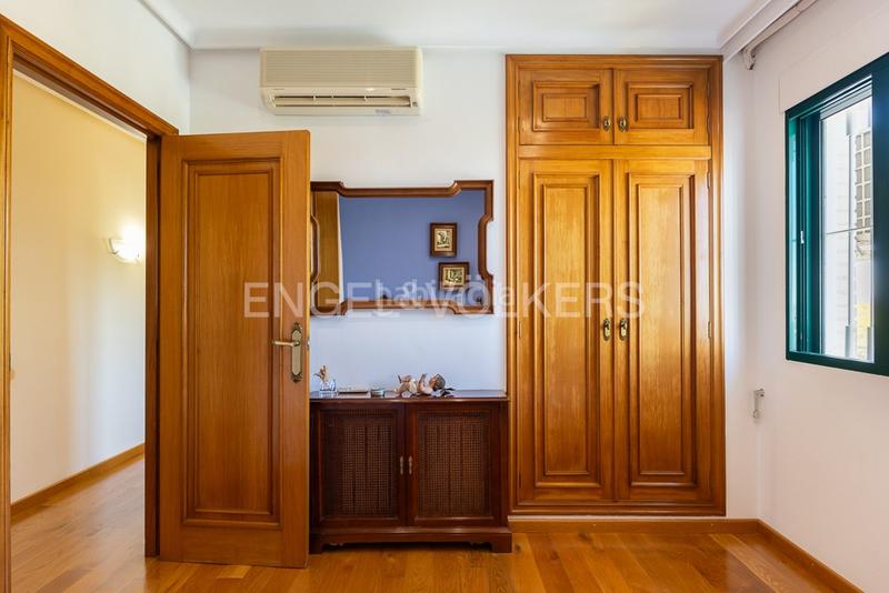 Foto 421baa8f-fd89-4b36-9b04-78a40098be31. Rent house with heating parking pool in Cumbres de Calicanto Torrent Foto 421baa8f-fd89-4b36-9b04-78a40098be31. Rent house with heating parking pool in Cumbres de Calicanto Torrent