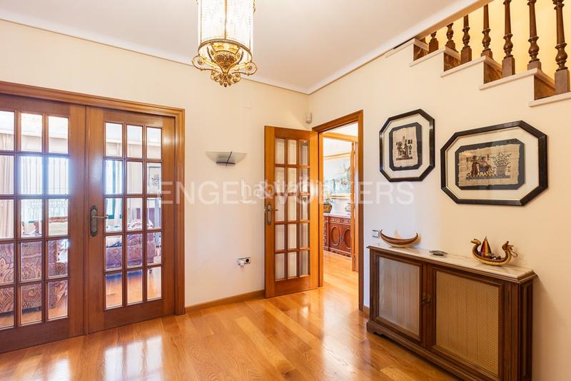 Foto 4bb55bb7-b567-41a9-9293-02ac4aaf315c. Rent house with heating parking pool in Cumbres de Calicanto Torrent Foto 4bb55bb7-b567-41a9-9293-02ac4aaf315c. Rent house with heating parking pool in Cumbres de Calicanto Torrent