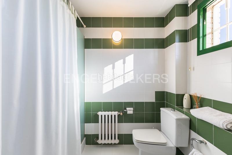 Foto 5b28190a-5234-40e8-ae11-09bb1df9f38a. Rent house with heating parking pool in Cumbres de Calicanto Torrent Foto 5b28190a-5234-40e8-ae11-09bb1df9f38a. Rent house with heating parking pool in Cumbres de Calicanto Torrent