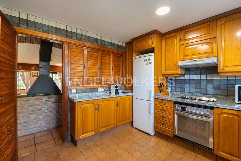 Foto 7e52769e-81cb-452a-9693-bc373636fc47. Rent house with heating parking pool in Cumbres de Calicanto Torrent Foto 7e52769e-81cb-452a-9693-bc373636fc47. Rent house with heating parking pool in Cumbres de Calicanto Torrent