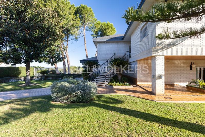 Foto 93dec691-5d11-4667-b81c-92b19ecf2878. Rent house with heating parking pool in Cumbres de Calicanto Torrent Foto 93dec691-5d11-4667-b81c-92b19ecf2878. Rent house with heating parking pool in Cumbres de Calicanto Torrent