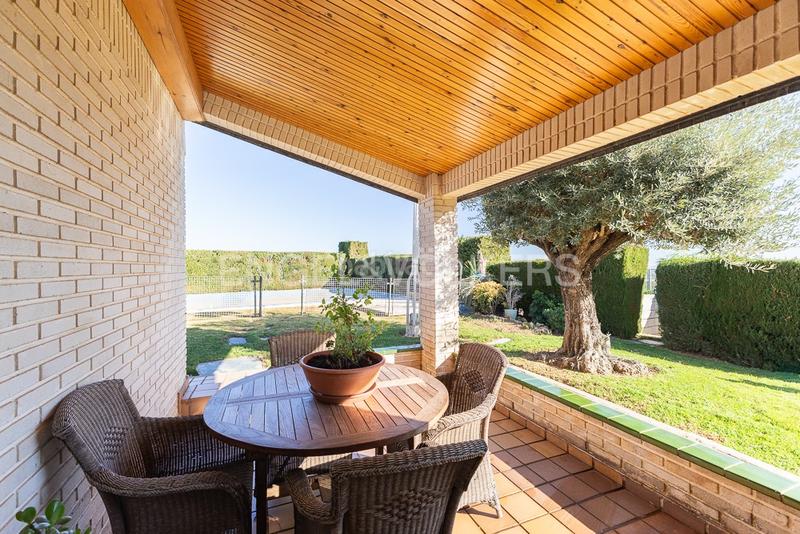 Foto acf22be7-fc3a-4bff-a364-25c8dd1feff6. Rent house with heating parking pool in Cumbres de Calicanto Torrent Foto acf22be7-fc3a-4bff-a364-25c8dd1feff6. Rent house with heating parking pool in Cumbres de Calicanto Torrent