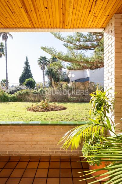 Foto b0bf3aed-bf92-4565-836e-38a0b766b947. Rent house with heating parking pool in Cumbres de Calicanto Torrent Foto b0bf3aed-bf92-4565-836e-38a0b766b947. Rent house with heating parking pool in Cumbres de Calicanto Torrent