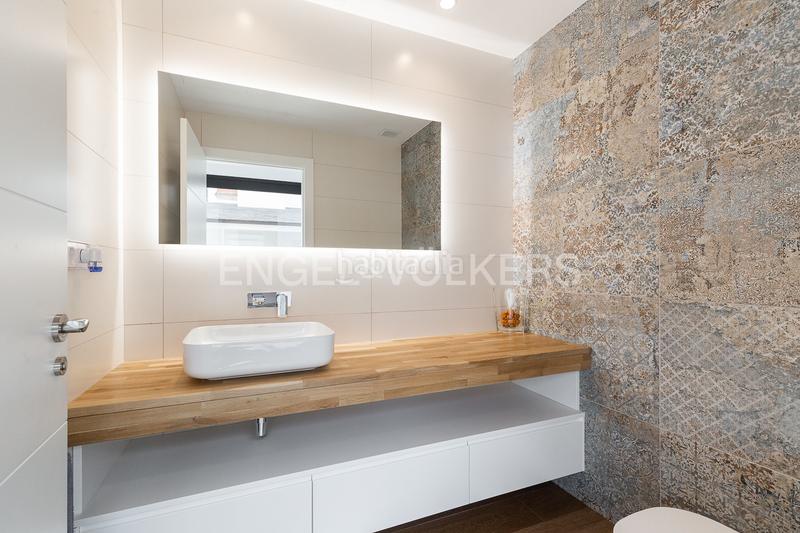 Foto f26afba8-4469-4155-b92a-25a6fcd2108a. Casa amb calefacció aparcament piscina a El Carme-Sant Agustí-Bonavista Eliana (l´) Foto f26afba8-4469-4155-b92a-25a6fcd2108a. Casa amb calefacció aparcament piscina a El Carme-Sant Agustí-Bonavista Eliana (l´)