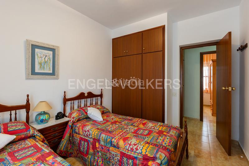 Foto d728d482-2c7e-4746-a71f-0adc19c3b44a. Casa amb calefacció aparcament a Playa Burriana Foto d728d482-2c7e-4746-a71f-0adc19c3b44a. Casa amb calefacció aparcament a Playa Burriana