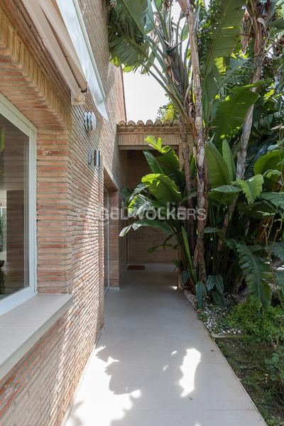 Foto a829695f-cac6-4d14-8088-afa3ad6be8ed. Casa espectacular villa en los monasterios en Alfinach - Monasterios Puçol Foto a829695f-cac6-4d14-8088-afa3ad6be8ed. Casa espectacular villa en los monasterios en Alfinach - Monasterios Puçol