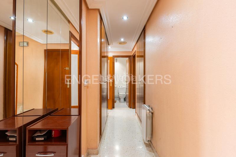 Foto 16639d85-16ff-43d0-8d4a-27dc4ad35f8c. Apartament amb calefacció aparcament a Zona Concordia Burjassot Foto 16639d85-16ff-43d0-8d4a-27dc4ad35f8c. Apartament amb calefacció aparcament a Zona Concordia Burjassot