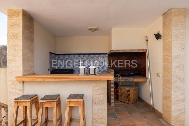 Foto 5b2b6469-5e8a-454d-90ef-57f9f4cc699c. Maison avec chauffage parking piscine dans Riba - roja de Túria Foto 5b2b6469-5e8a-454d-90ef-57f9f4cc699c. Maison avec chauffage parking piscine dans Riba - roja de Túria