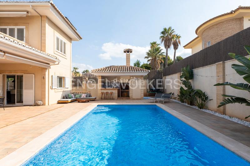 Foto 68a7fbc0-9360-4090-a03d-a2695d3130bf. Maison avec chauffage parking piscine dans Riba - roja de Túria Foto 68a7fbc0-9360-4090-a03d-a2695d3130bf. Maison avec chauffage parking piscine dans Riba - roja de Túria