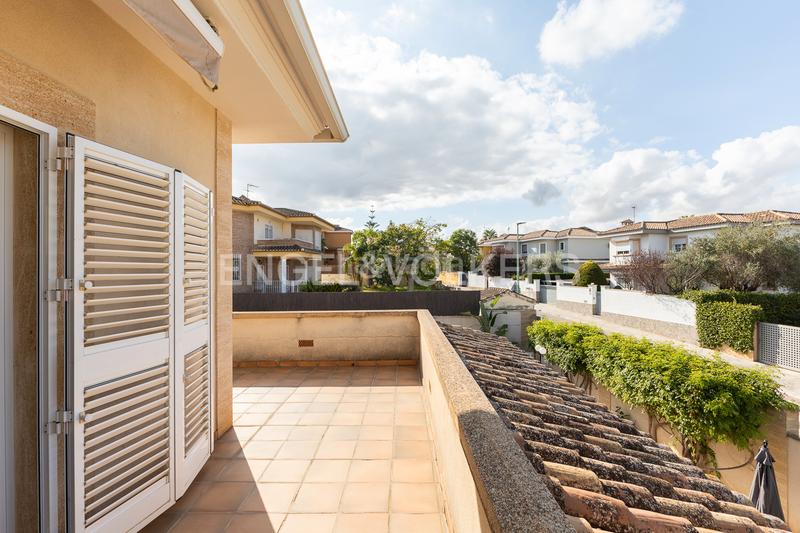 Foto a8bba49a-3beb-4db3-9203-32e4d30603cb. Maison avec chauffage parking piscine dans Riba - roja de Túria Foto a8bba49a-3beb-4db3-9203-32e4d30603cb. Maison avec chauffage parking piscine dans Riba - roja de Túria