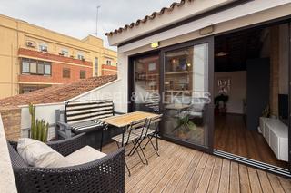 Lloguer Apartament a El Cabanyal-El Canyamelar. Moderno atico ático en el corazón del cabañal para corta estanci Lloguer Apartament a El Cabanyal-El Canyamelar. Moderno atico ático en el corazón del cabañal para corta estanci