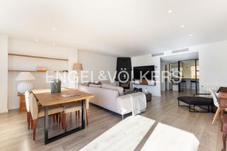 Maison à Rocafort. Unifamiliar con reforma de alta calidad en rocafort Maison à Rocafort. Unifamiliar con reforma de alta calidad en rocafort