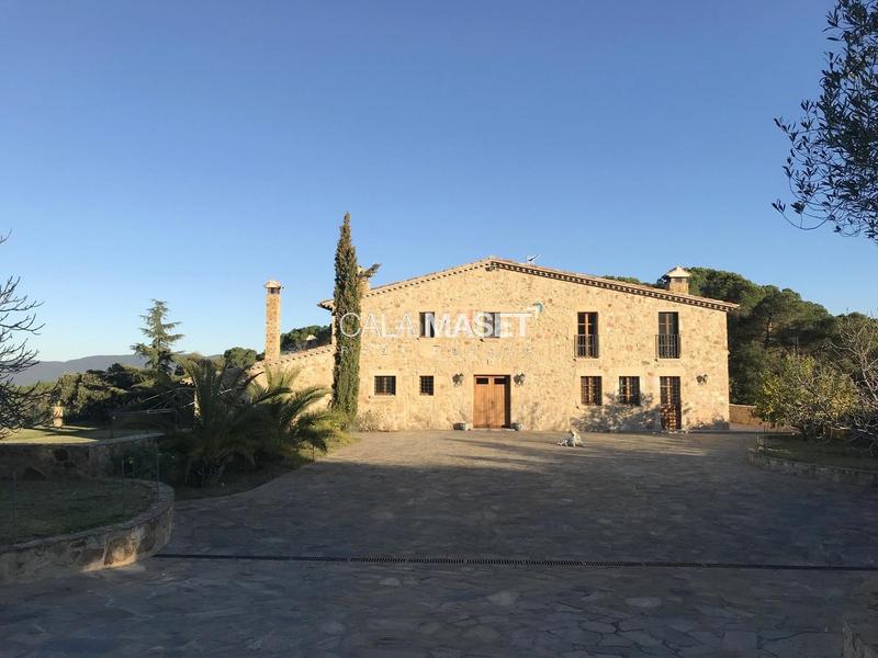 Foto f88a22f2-6a00-4a5c-842d-5cbeb99d4231. Casa amb calefacció aparcament a Urbanitzacions Platja d´Aro Foto f88a22f2-6a00-4a5c-842d-5cbeb99d4231. Casa amb calefacció aparcament a Urbanitzacions Platja d´Aro