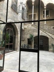 Lloguer Edifici en St. Pere - Sta. Caterina - El Born. Edificio en el born Lloguer Edifici en St. Pere - Sta. Caterina - El Born. Edificio en el born