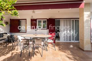 Planta baja en El Port. Piso Planta baja en El Port. Piso