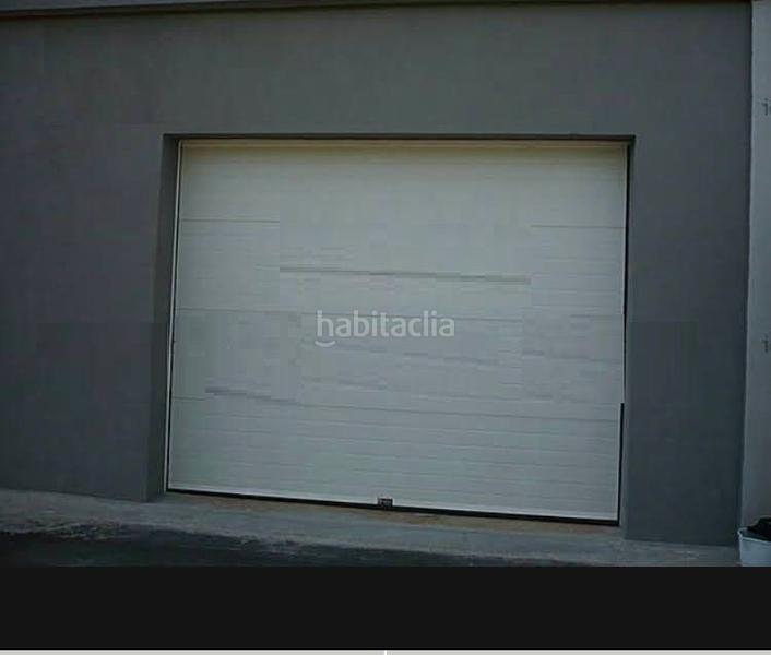 Foto b81e0e98-4c0d-4908-975e-404731b11fb5. Casa adossada amb calefacció aparcament piscina a Alborache Foto b81e0e98-4c0d-4908-975e-404731b11fb5. Casa adossada amb calefacció aparcament piscina a Alborache