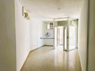 Location Local commercial à Els Pins. Alquiler de local comercial en blanes Location Local commercial à Els Pins. Alquiler de local comercial en blanes