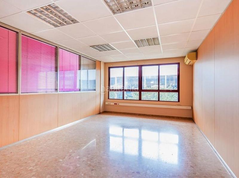 Foto 0494ebfe-d2d7-4476-b534-4ea8aa8046a3. Oficina a avinguda frança 81 a Piscinas Villarreal / Vila - real Foto 0494ebfe-d2d7-4476-b534-4ea8aa8046a3. Oficina a avinguda frança 81 a Piscinas Villarreal / Vila - real