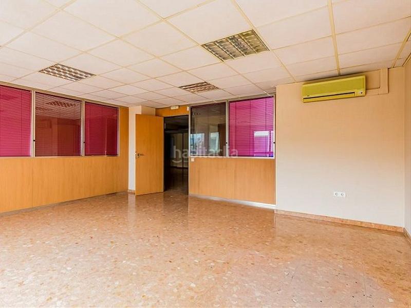 Foto 5e9b69f0-556b-4c66-b5bc-b810d38a53fd. Oficina a avinguda frança 81 a Piscinas Villarreal / Vila - real Foto 5e9b69f0-556b-4c66-b5bc-b810d38a53fd. Oficina a avinguda frança 81 a Piscinas Villarreal / Vila - real