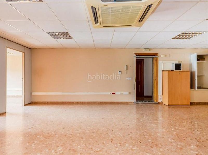 Foto 6b44ed6c-4503-45ef-a532-d3a2d95f5c4e. Oficina a avinguda frança 81 a Piscinas Villarreal / Vila - real Foto 6b44ed6c-4503-45ef-a532-d3a2d95f5c4e. Oficina a avinguda frança 81 a Piscinas Villarreal / Vila - real