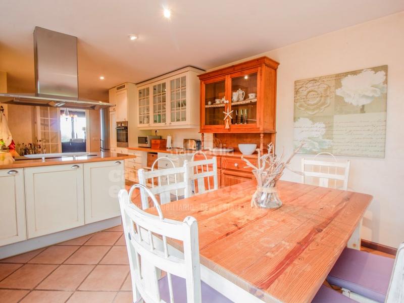 Foto 2b226a22-f4ae-4d40-8c08-105232ecd25f. House with heating parking pool in Biniancolla-Punta Prima Sant Lluís Foto 2b226a22-f4ae-4d40-8c08-105232ecd25f. House with heating parking pool in Biniancolla-Punta Prima Sant Lluís