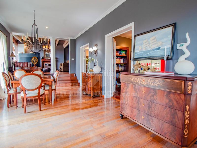 Foto ad8063c9-0b4b-435e-a6a9-3d2c52386b6b. House with heating parking pool in Biniancolla-Punta Prima Sant Lluís Foto ad8063c9-0b4b-435e-a6a9-3d2c52386b6b. House with heating parking pool in Biniancolla-Punta Prima Sant Lluís