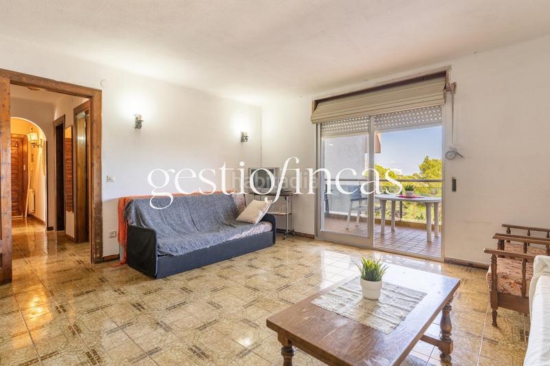 Foto 106eb771-5d3b-4ef3-8eab-b350af8d97a6. Pis amb aparcament piscina a Passeig Marítim Miami Platja Foto 106eb771-5d3b-4ef3-8eab-b350af8d97a6. Pis amb aparcament piscina a Passeig Marítim Miami Platja