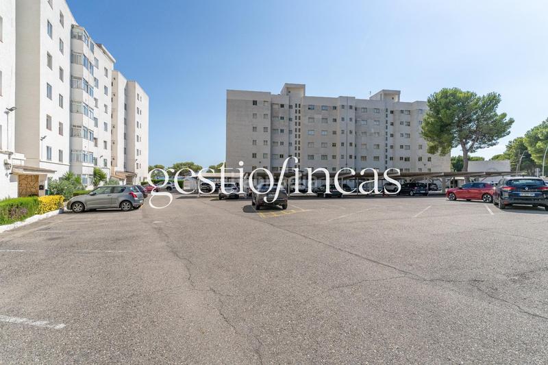 Foto 31b05901-98af-480c-b57f-5fd8294ee4d1. Pis amb aparcament piscina a Passeig Marítim Miami Platja Foto 31b05901-98af-480c-b57f-5fd8294ee4d1. Pis amb aparcament piscina a Passeig Marítim Miami Platja