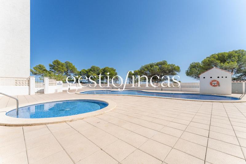 Foto 32432484-c4e9-4f23-899a-ec4a6670ccdd. Pis amb aparcament piscina a Passeig Marítim Miami Platja Foto 32432484-c4e9-4f23-899a-ec4a6670ccdd. Pis amb aparcament piscina a Passeig Marítim Miami Platja