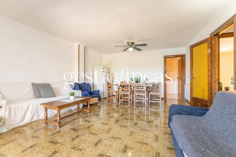 Foto 3602a201-c847-4943-9238-56019494a884. Pis amb aparcament piscina a Passeig Marítim Miami Platja Foto 3602a201-c847-4943-9238-56019494a884. Pis amb aparcament piscina a Passeig Marítim Miami Platja