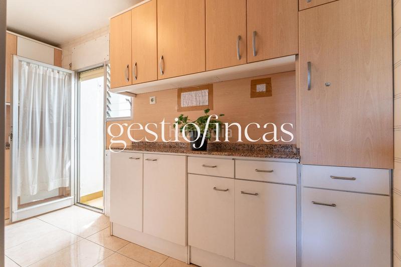 Foto 6b30a8fe-6aa7-4c8a-adac-241686c35111. Pis amb aparcament piscina a Passeig Marítim Miami Platja Foto 6b30a8fe-6aa7-4c8a-adac-241686c35111. Pis amb aparcament piscina a Passeig Marítim Miami Platja