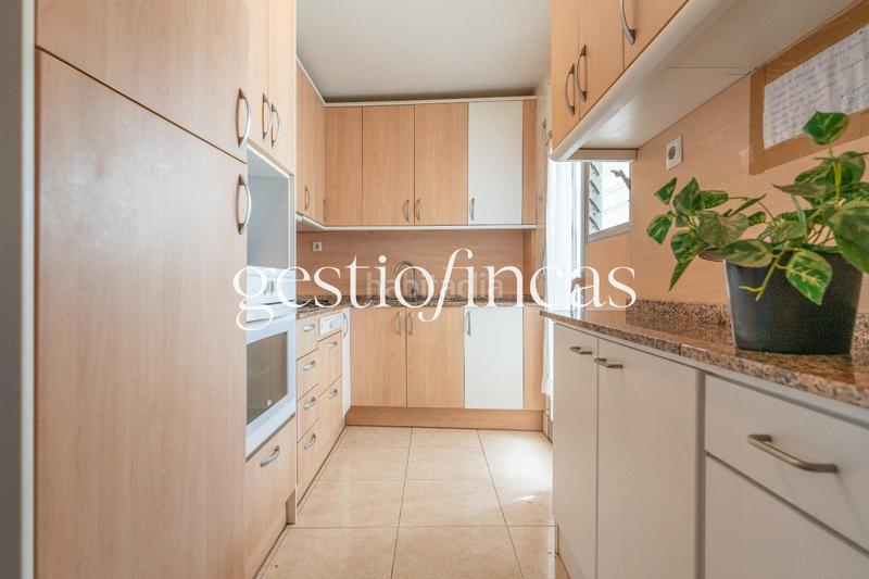 Foto a55e18f0-f71f-474f-aa87-2e018ca0585e. Pis amb aparcament piscina a Passeig Marítim Miami Platja Foto a55e18f0-f71f-474f-aa87-2e018ca0585e. Pis amb aparcament piscina a Passeig Marítim Miami Platja