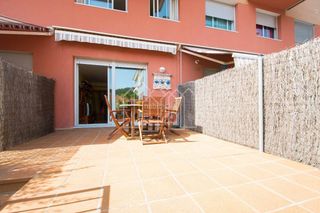 Zweistöckige Wohnung in Sant Cebrià de Vallalta. En exclusiva !! planta baja tipo duplex tipo casita. Zweistöckige Wohnung in Sant Cebrià de Vallalta. En exclusiva !! planta baja tipo duplex tipo casita.