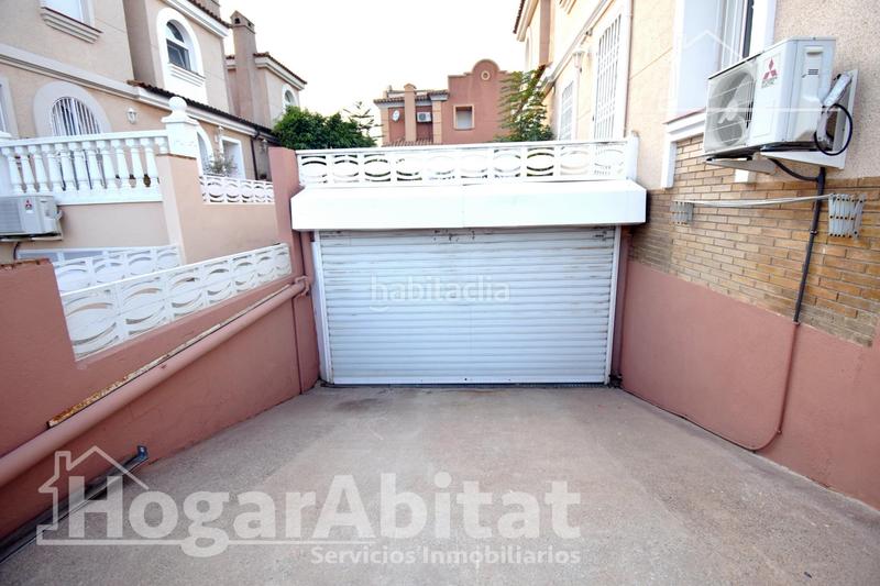 Foto 4d8ad804-48de-4747-ae8c-5c5454f08590. Casa adossada amb aparcament a Alqueries (Les) / Alquerías del Niño Perdido Foto 4d8ad804-48de-4747-ae8c-5c5454f08590. Casa adossada amb aparcament a Alqueries (Les) / Alquerías del Niño Perdido