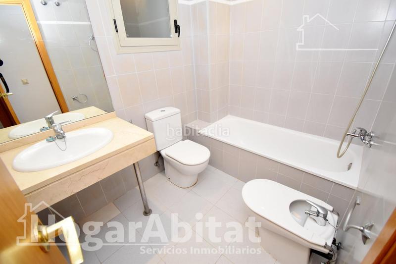 Foto 1d541d63-9dd7-408f-9e3b-069fa619f30a. Location appartement avec parking piscine dans Valterna Paterna Foto 1d541d63-9dd7-408f-9e3b-069fa619f30a. Location appartement avec parking piscine dans Valterna Paterna
