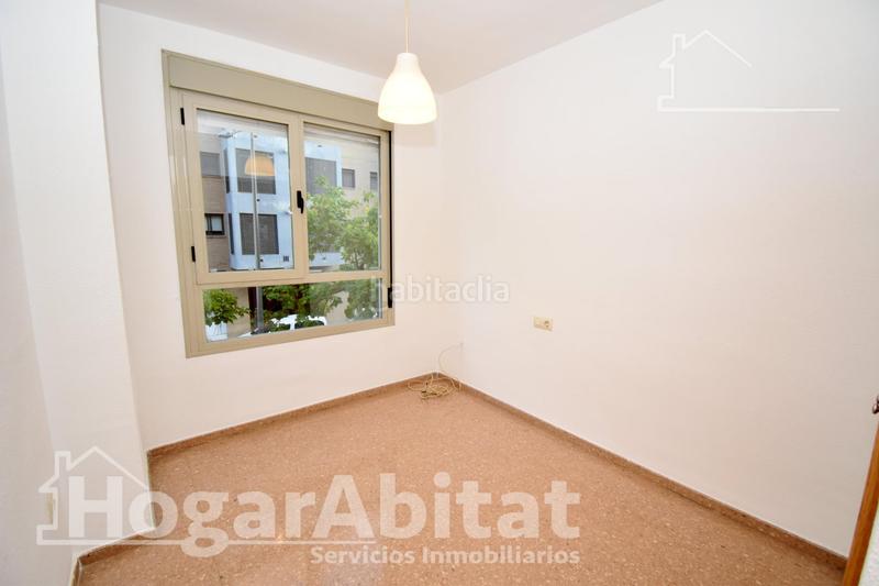 Foto 32ef7334-5c52-4bdd-8622-e301e9a003e5. Location appartement avec parking piscine dans Valterna Paterna Foto 32ef7334-5c52-4bdd-8622-e301e9a003e5. Location appartement avec parking piscine dans Valterna Paterna