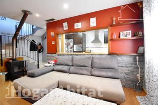 Casa adosada  Calle vernissa. Vistas a la montaña! bonito adosado con garaje y terraza Casa adosada  Calle vernissa. Vistas a la montaña! bonito adosado con garaje y terraza