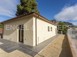 Casa in Collbató. Casa en una única planta en collbató Casa in Collbató. Casa en una única planta en collbató