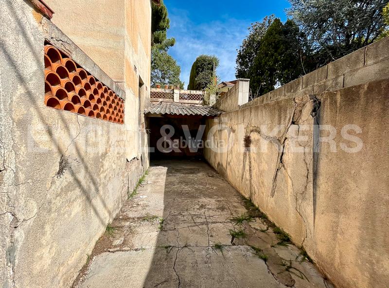 Foto 99253bbe-2253-48bc-8a1b-e2f0b2434c71. Terreny residencial a Valldoreix Sant Cugat del Vallès Foto 99253bbe-2253-48bc-8a1b-e2f0b2434c71. Terreny residencial a Valldoreix Sant Cugat del Vallès